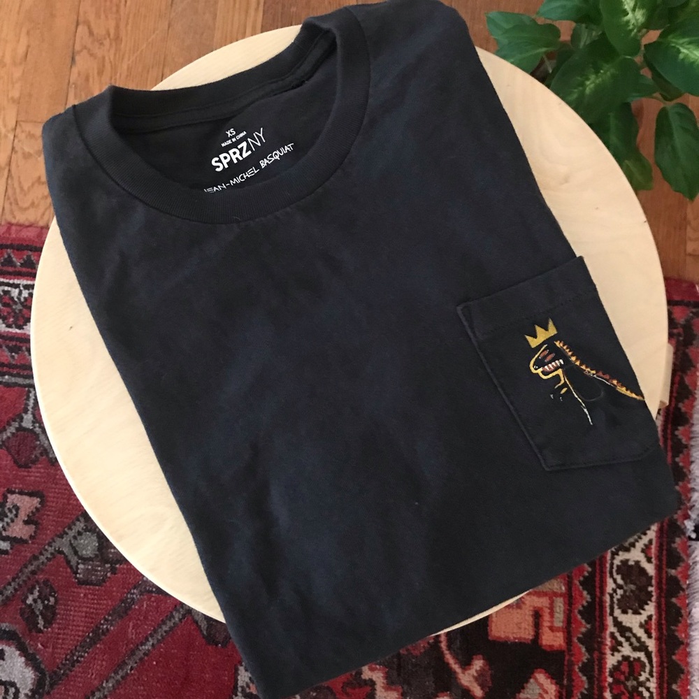 Basquiat x Uniqlo Dinosaur Pocket Tee 🦖 👑